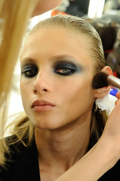 Look 8